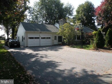 84 Rose Ave, Leola, PA 17540 - photo 2