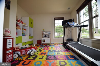 509 Regent Place NE, Washington, DC 20017 - photo 7