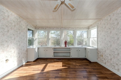 48 Cantaberry Ln, Coventry, RI 02816 - photo 5