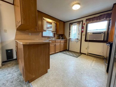 4 Newton Junction Rd, Kingston, NH 03848 - photo 4