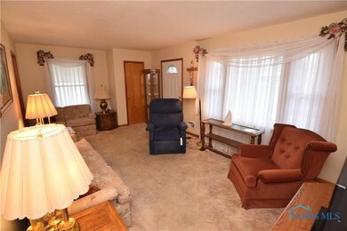 2605 Wyndale Rd, Toledo, OH 43613 - photo 4