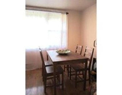 484 Commercial St unit 1, Boston, MA 02109 - photo 2