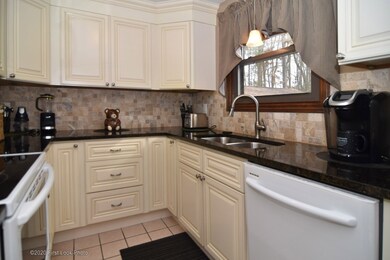 190 Chopmist Hill Rd, Chepachet, RI 02814 - photo 7