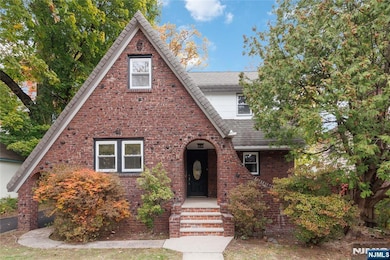 451 Sagamore Ave, Teaneck, NJ 07666 - photo 2