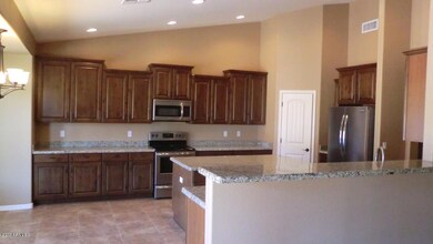 KITCHEN 4