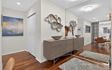 1 Toms Point Ln unit 2A, Port Washington, NY 11050 - photo 6