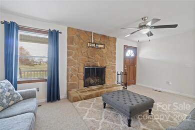 112 Shelia Ln, Statesville, NC 28625 - photo 3