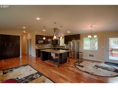 94378 Coldiron Hill Rd, Gold Beach, OR 97444 - photo 3