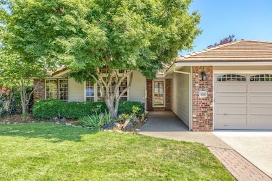 760 Annalee Dr, Central Point, OR 97502 - photo 3