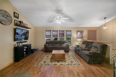 5 Regent Ln, Bella Vista, AR 72715 - photo 3