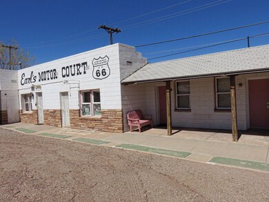 512 E Third St, Winslow, AZ 86047 - photo 7