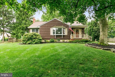 434 Parkview Dr, Mount Holly, NJ 08060 - photo 3