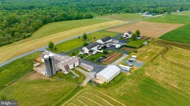 683 Beaver Dam Rd, Honey Brook, PA 19344 - photo 2