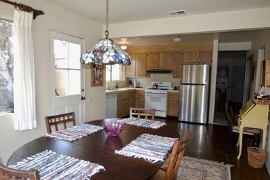Dining room kitchen