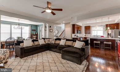 22945 Woodland Park Rd, California, MD 20619 - photo 4