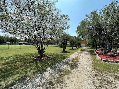 1120 Tennison Rd, Azle, TX 76020 - photo 7