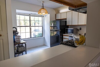 177 Chippenham Ct, Piscataway, NJ 08854 - photo 6