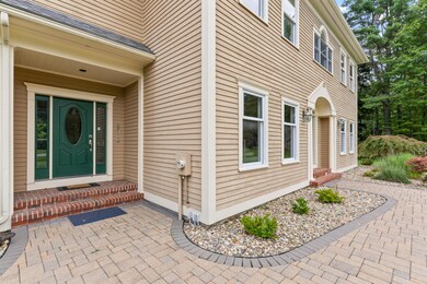 21 Caldwell Cir, Lewiston, ME 04240 - photo 3