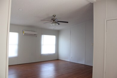 603 Fm 379, Navasota, TX 77868 - photo 4