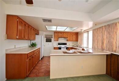 10740 Janway Dr, El Paso, TX 79935 - photo 7