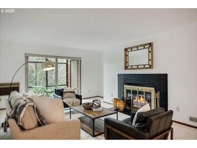 180 Oswego Summit unit 180, Lake Oswego, OR 97035 - photo 6