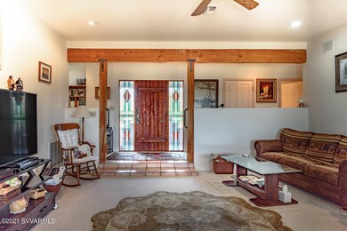 4770 Nachez 2 FOYER LIVING RM_1649