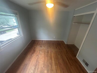 33314 Belding Ct, Westland, MI 48186 - photo 7