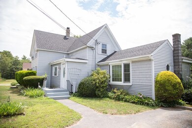 136 Center St, Carver, MA 02330 - photo 4