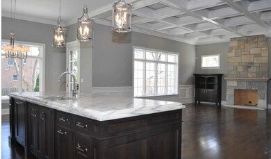 437 S Hill Ave, Elmhurst, IL 60126 - photo 3