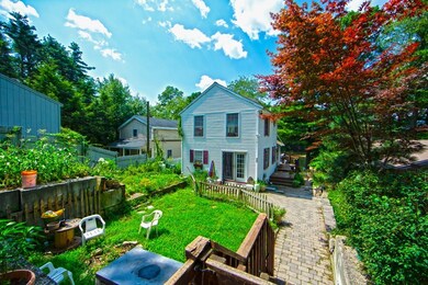 55 Lakeview Ave, Mansfield, MA 02048 - photo 5