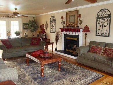 4267 Tatum Rd, Disputanta, VA 23842 - photo 2