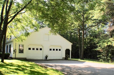 Attached 2 car garage