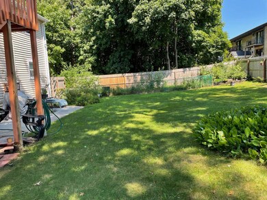 10 Sacred Heart Dr unit 2, Nashua, NH 03060 - photo 2