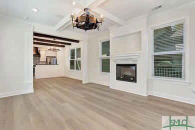 1011 E Waldburg St, Savannah, GA 31401 - photo 5