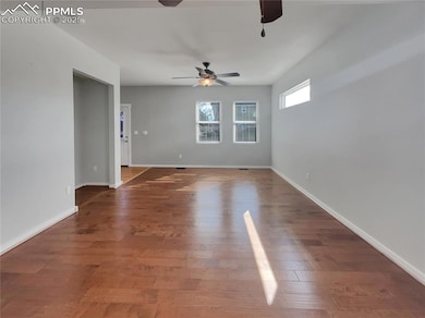 5214 Dovetail Ln, Colorado Springs, CO 80916 - photo 3