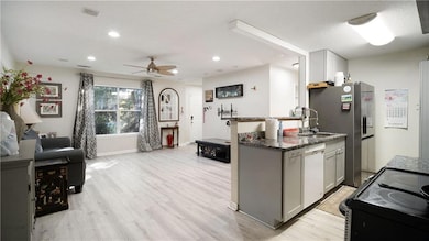 506 Wild Heron Rd, Savannah, GA 31419 - photo 4