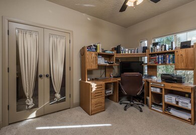 005_Front Office