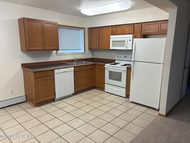 5300 Lake Otis Pkwy unit 8, Anchorage, AK 99507 - photo 2