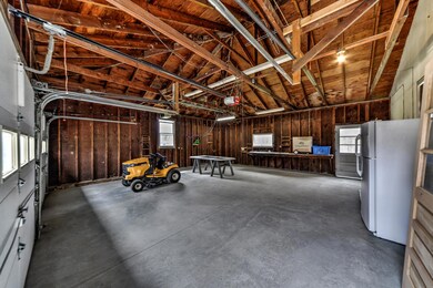 12 Fuller Dr Winslow-large-005-005-10796