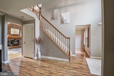 6415 Magic Splendor Dr, Sykesville, MD 21784 - photo 4