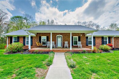 144 Oak View Ln, Asheboro, NC 27205 - photo 2