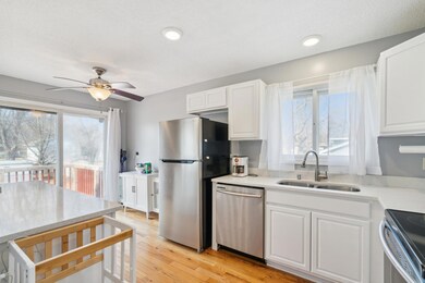 10608 Verdin St NW, Coon Rapids, MN 55433 - photo 4