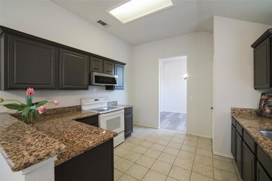 3201 Meredith Ln, Denton, TX 76210 - photo 4