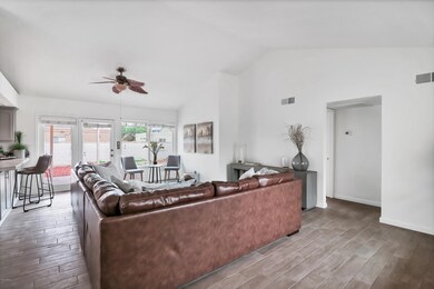 1538 E Stephens Dr, Tempe, AZ 85283 - photo 6