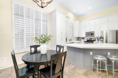 831 N Date Palm Dr, Gilbert, AZ 85234 - photo 3