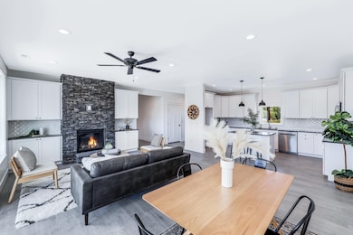 620 E Davisadero St, Reardan, WA 99029 - photo 5