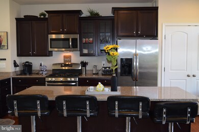 1135 Carinoso Cir, Severn, MD 21144 - photo 3