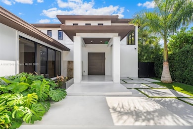 710 S Shore Dr, Miami Beach, FL 33141 - photo 3