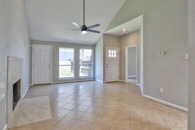 3711 Villa Glen Dr, Houston, TX 77088 - photo 5