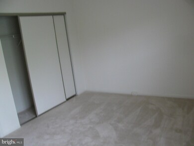 269 Coventry Square unit 269, Sterling, VA 20164 - photo 6